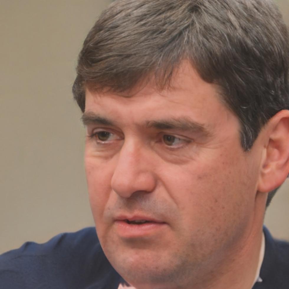 Portrait de Marc Dubois, Directeur Financier